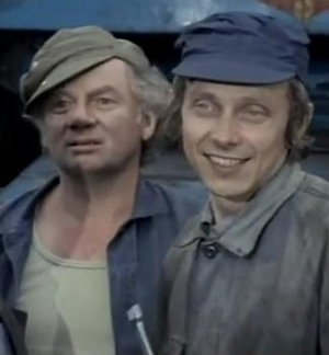 Jaroslav Kaňkovský (vpravo) a Vlastimil Hašek v seriálu Plechová kavalerie. FOTO archiv