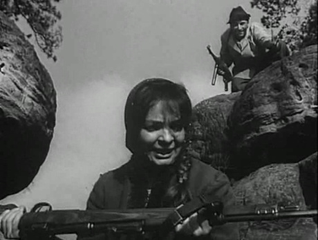 Jožnka ve filmu Smrt si říká Engelchen (r.Ján Kádár, Elmar Klos, 1963). FOTO archiv