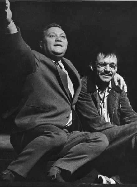 Rudolf Hrušínský a Josef Kemr v inscenaci hry M. Schisgala A co láska? (r. Miroslav Macháček, prem. 1. 10. 1965). FOTO archiv J. Hrušínského