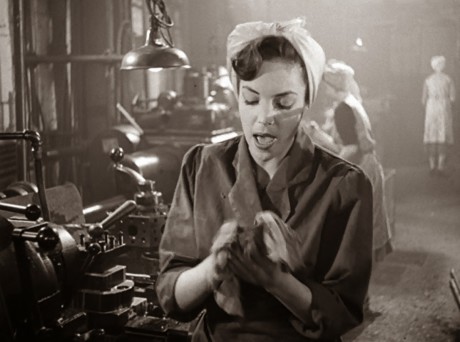 Jako dělnice Eva ve filmu Dance Hall (1950). FOTO archiv
