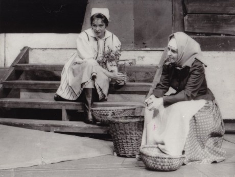 . Dvořák: Její pastorkyňa - G. Abrahamová (Jenůfa) a A. Barová (Stařenka Buryjovka) - ND Brno 1972. FOTO R. SEDLÁČEK /archiv NDB