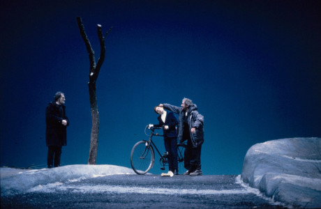 Samuel Beckett: Čekání na Godota, Théâtre de l'Odéon Paříž, prem. 22. 9. 1999. FOTO LAURENCE MULLENDERS