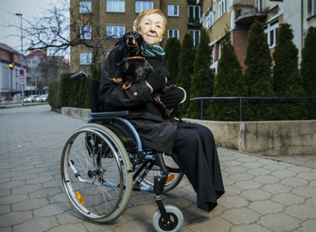 Od roku 2013 byla upoutána na invalidní vozík (snímek je z dubna 2015). FOTO MICHAL SVÁČEK