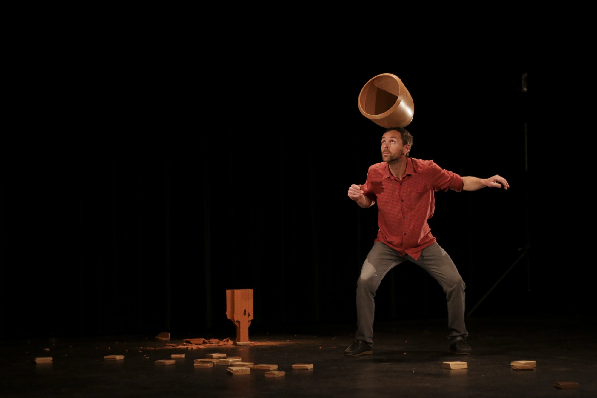  Muž vystřelen&yacute; z kan&oacute;nu Remiho Lucheze