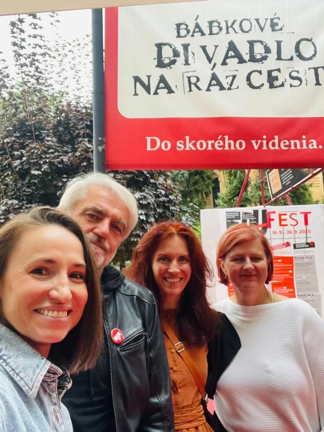 Iveta Škripková, Marián Pecko společně s novou ředitelkou BDnR Monikou Kováčovou  a uměleckou šéfkou Máriou Danadovou