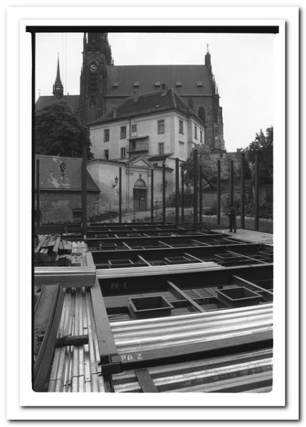 Základy stavby nového Provázku pod brněnským Petrovem. FOTO JIŘÍ DOBROVOLNÝ
