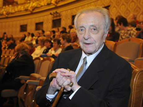 Skladatel Ilja Hurník se 17. listopadu v pražském Rudolfinu zúčastnil koncertu uspořádaného k jeho 90. narozeninám. FOTO ROMAN VONDROUŠ