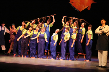 Folklorní soubor Rosénka představí Slivfonickou báseň Má chlast . FOTO archiv festivalu