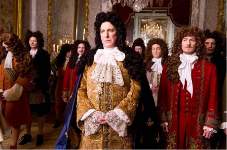 Pro mě je nevyhnutelné, že se  na  dění vždycky dívám z perspektivy herce... Ludvík XIV. ve filmu Králova zahradnice (2014) FOTO ARCHIV