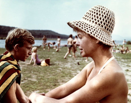 Starci na chmelu (r. Ladislav Rychman, Československo 1964)