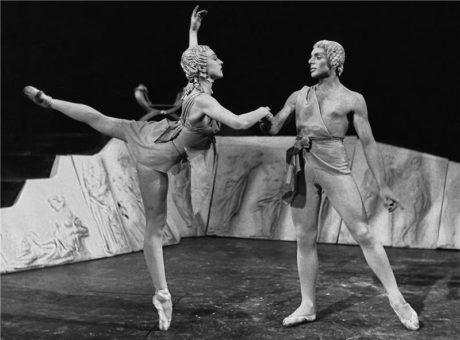 Naděžda Blažíčková (Dívka) a Otto Šanda (Jinoch) v baletu Prometheus (ND, prem. 10. 4. 1957)